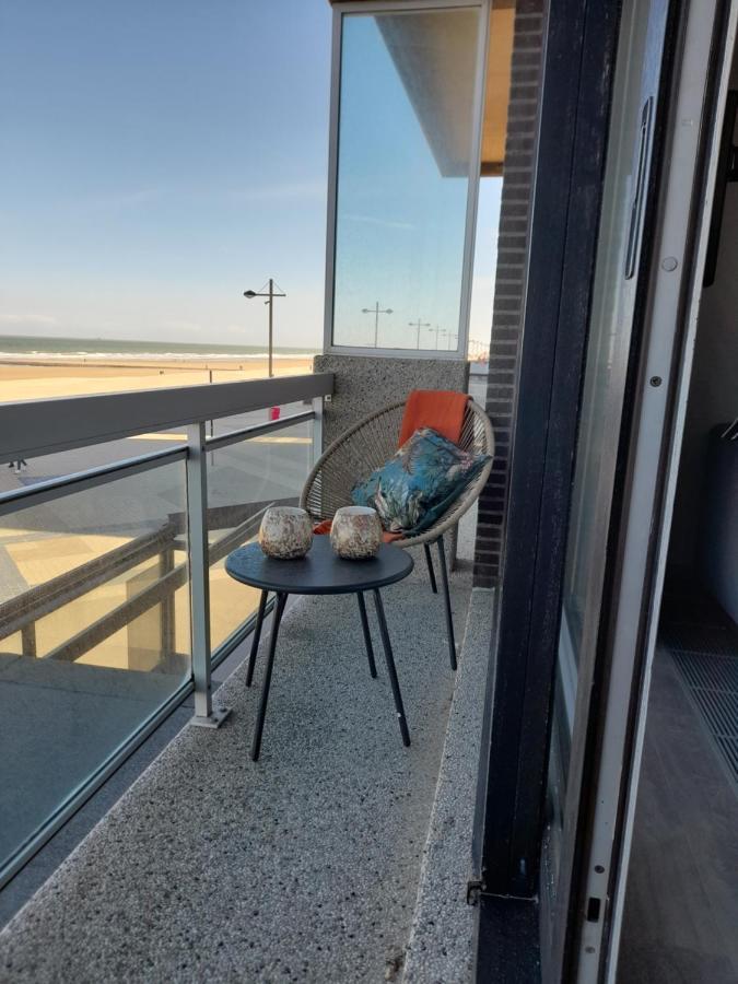Zeezicht Falcon Apartment Middelkerke Ngoại thất bức ảnh